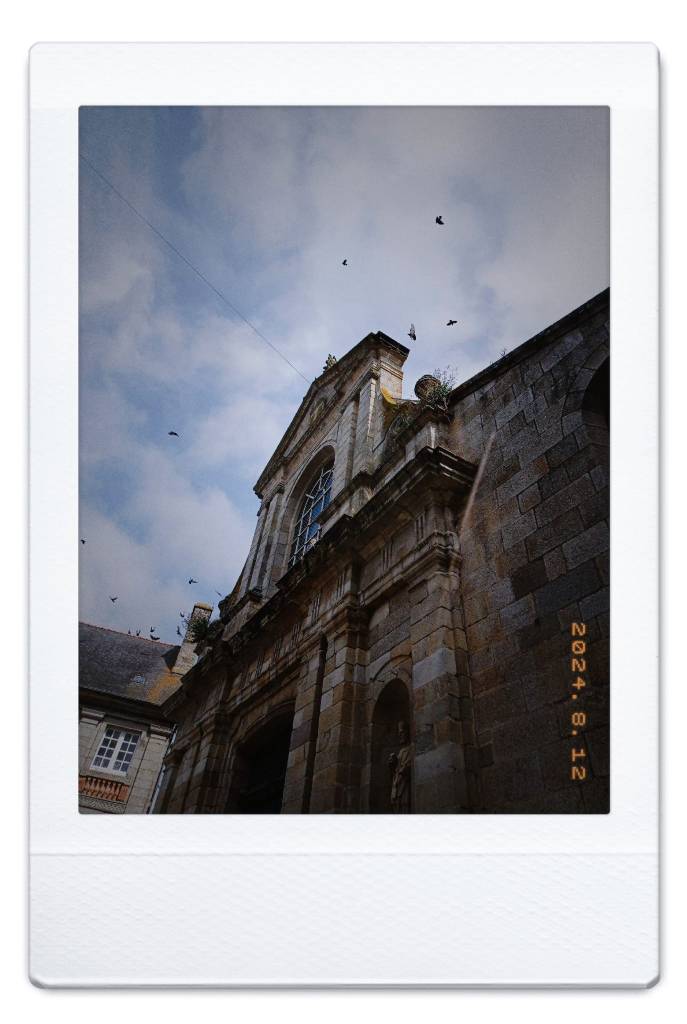 Montcontour © Öznur Baycan 2024